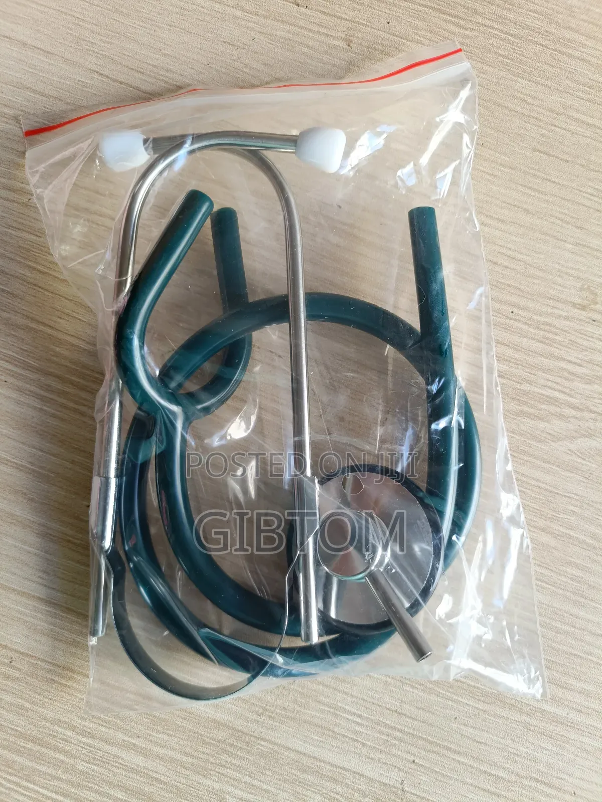 Professional Stethoscope For Both Animal And Human Use.