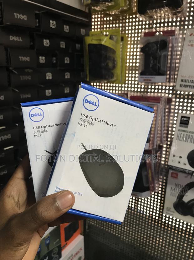Dell Ergonomic Usb Optical Mouse - Comfort Grip for Right-Handed Use