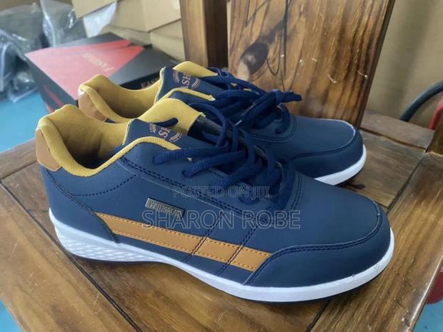 Unisex Comfortable Shoes - thumbnail 4