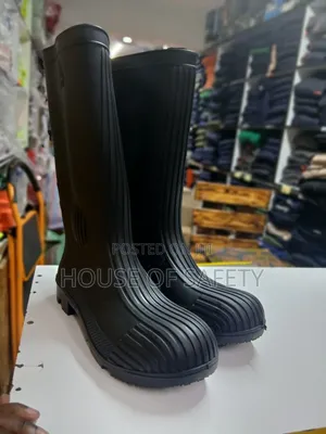 Bata Boots Offer Protection in Rough Terrains
