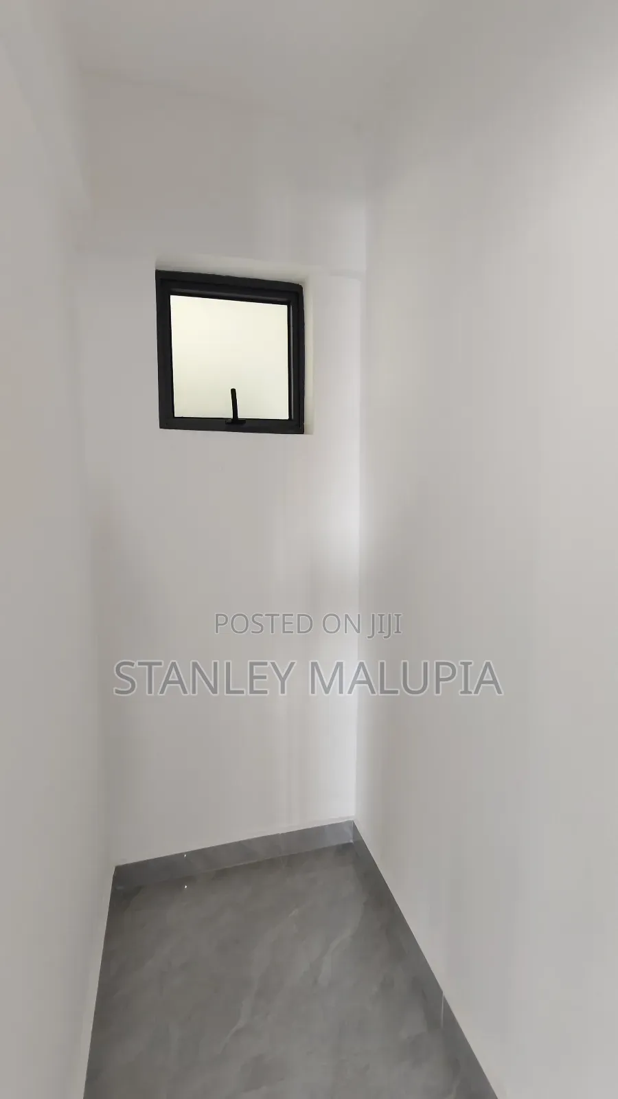 3bdrm Apartment in Rhapta Road Side for rent