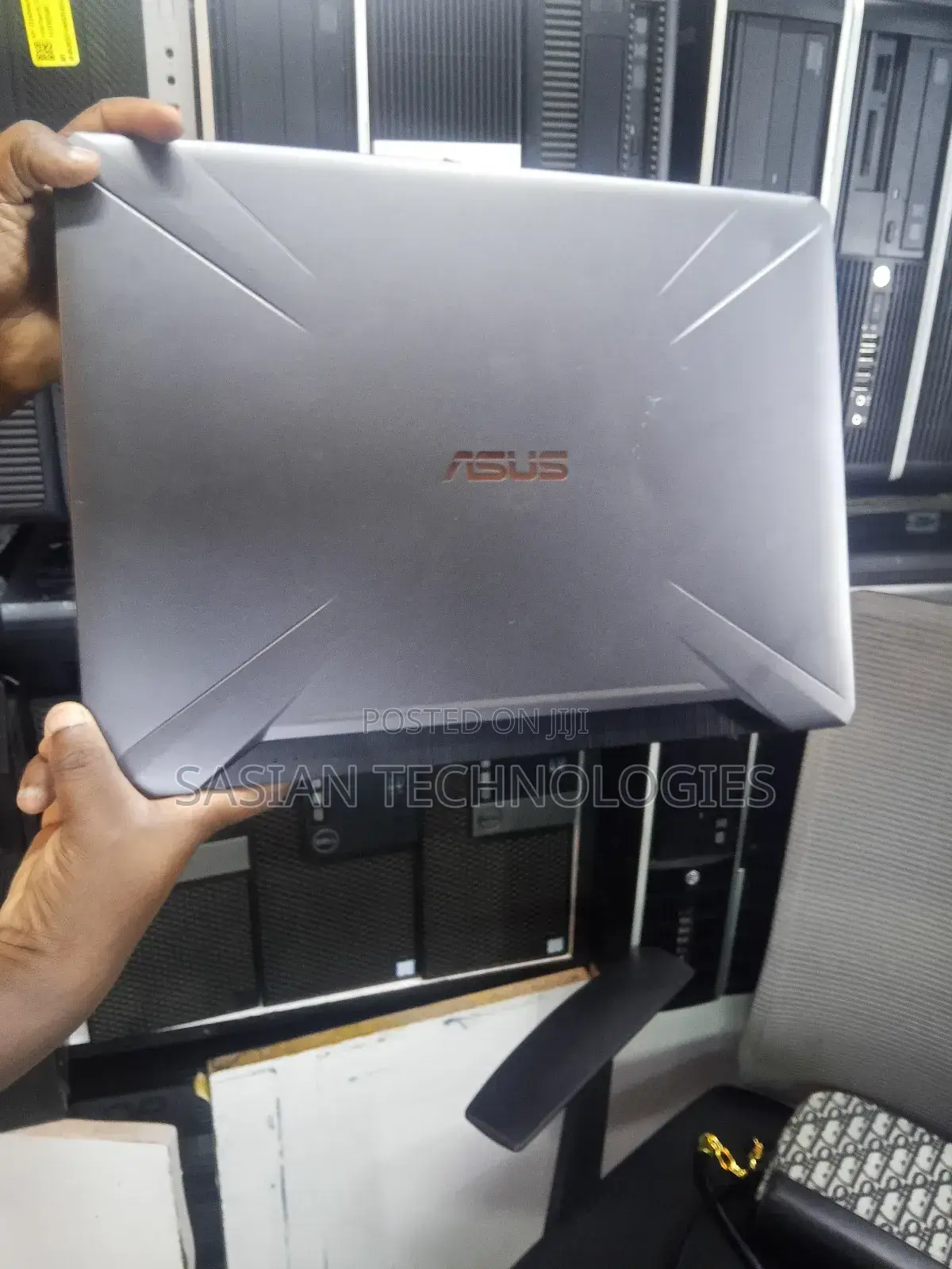 Laptop Asus TUF Gaming FX504 16GB Intel Core I7 HDD+SSD 1T