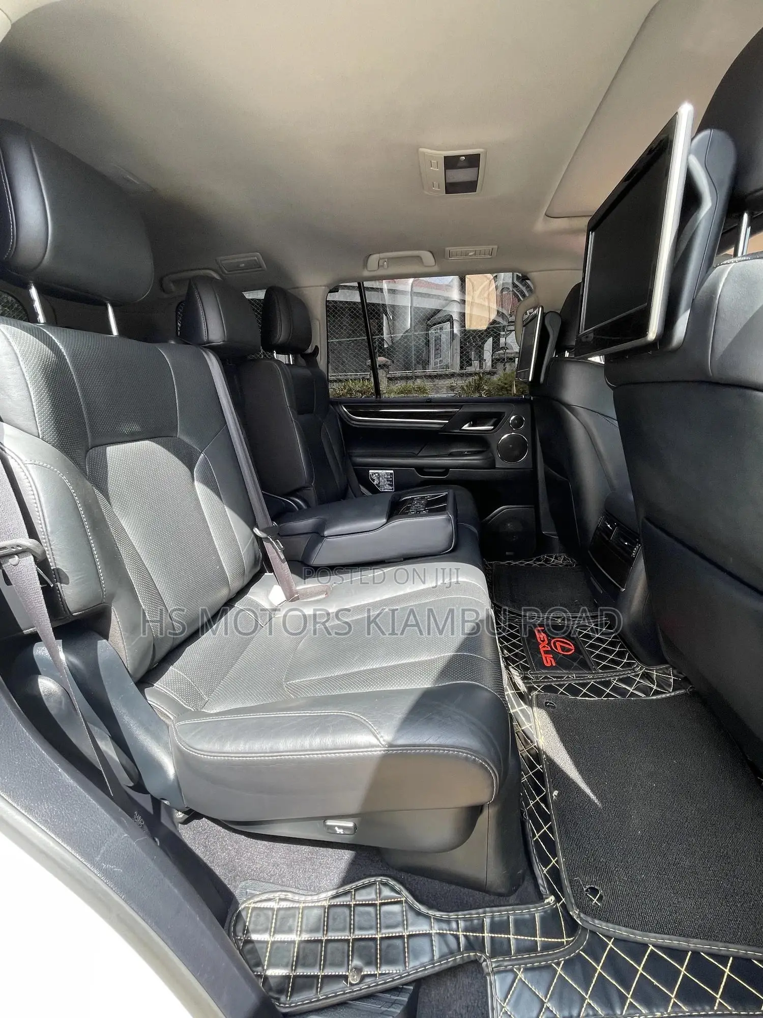 Lexus LX 2017 Black