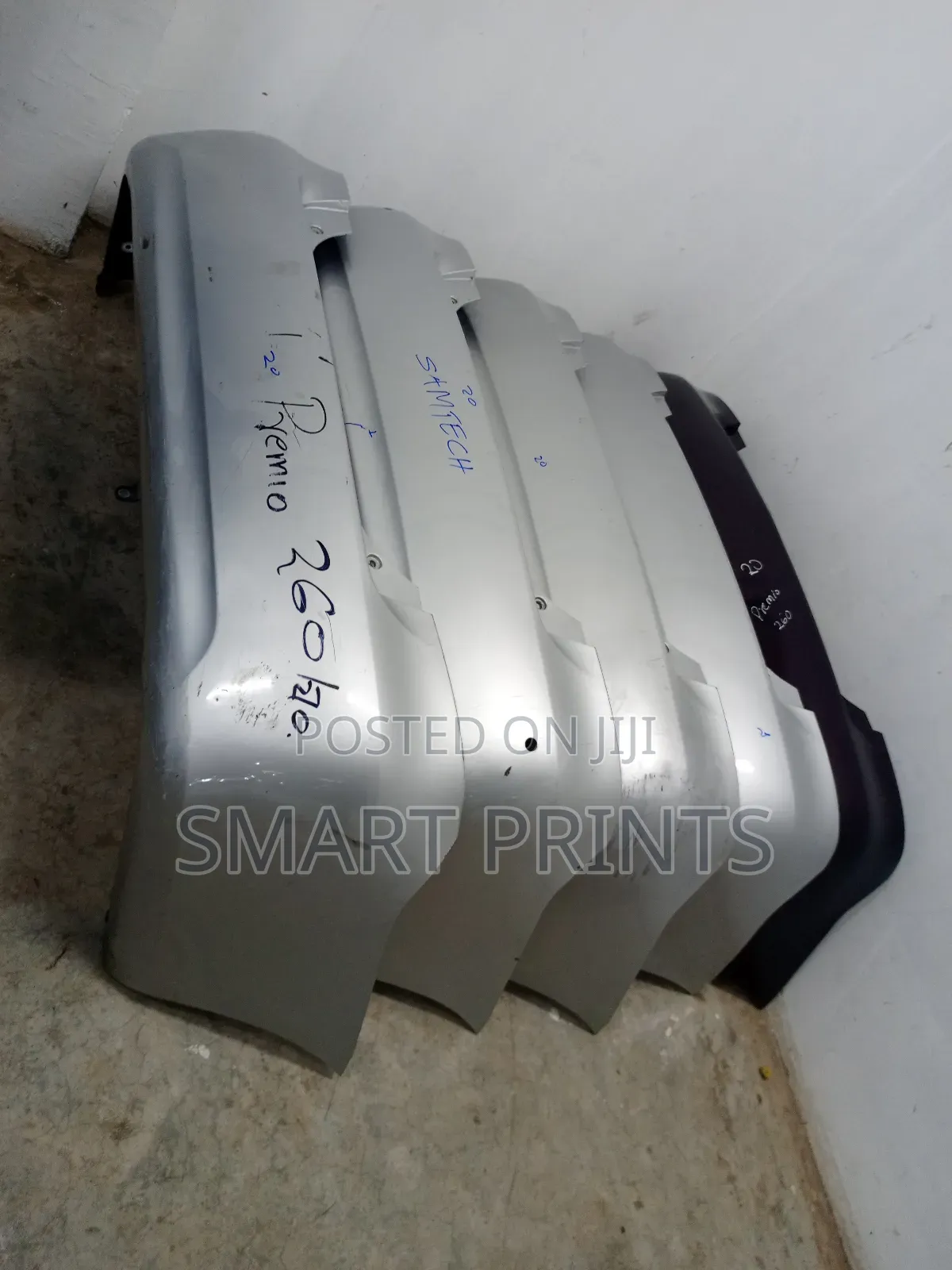 Outstanding Quality Ex Japan Toyota Premio 260 Back Bumper Available
