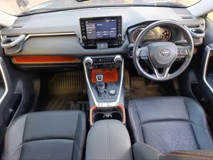 Toyota RAV4 2020 Gray