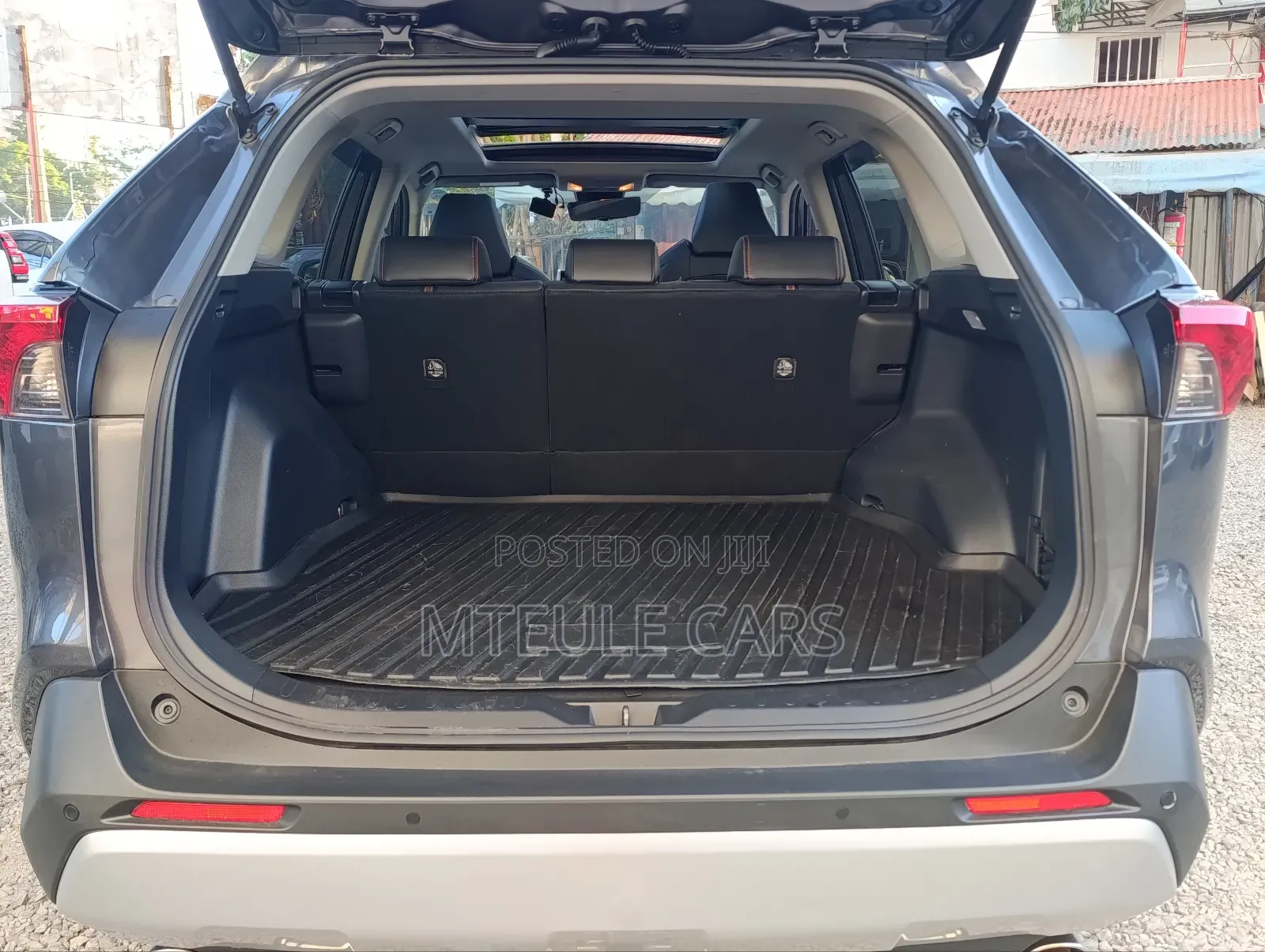 Toyota RAV4 2020 Gray