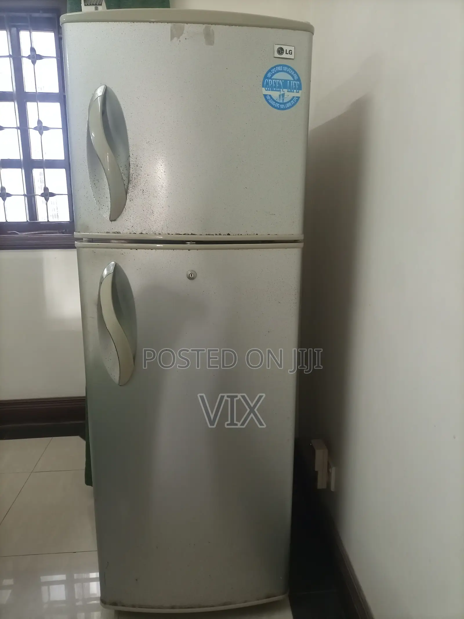 Lg Fridge 250l