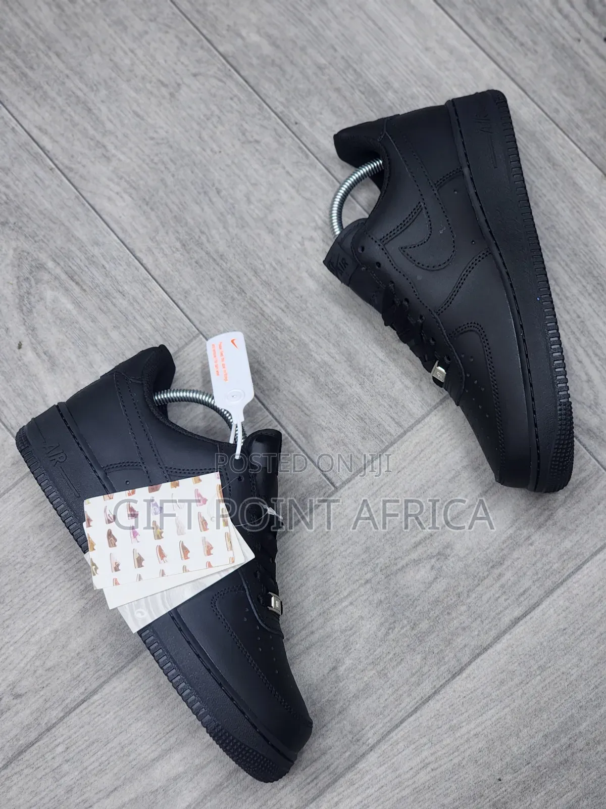 Leather Nike Airforce 1 Sneakers In Black