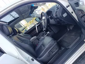 Toyota Land Cruiser Prado 2019 White