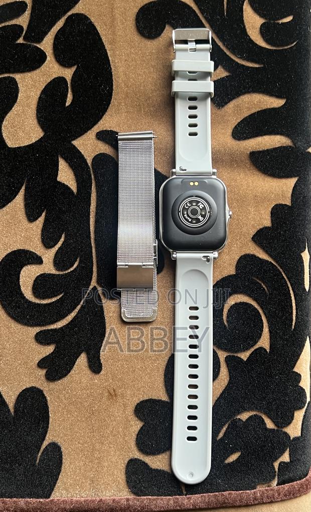 Smartwatch - thumbnail 2
