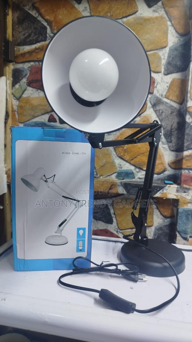 Adjustable Reading Desk Lamp With Clamp & Weighted Base