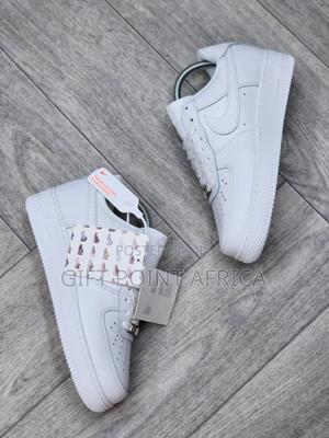 White Leather Airforce 1 Sneakers - thumbnail 2