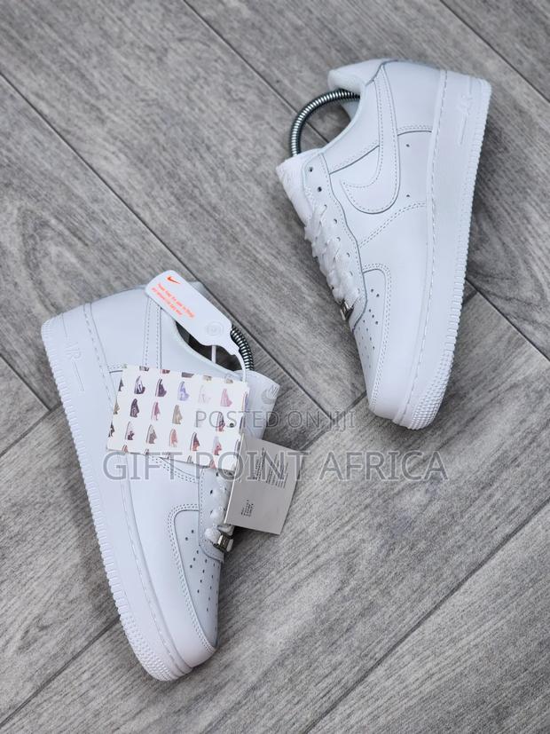 White Leather Airforce 1 Sneakers - thumbnail 3