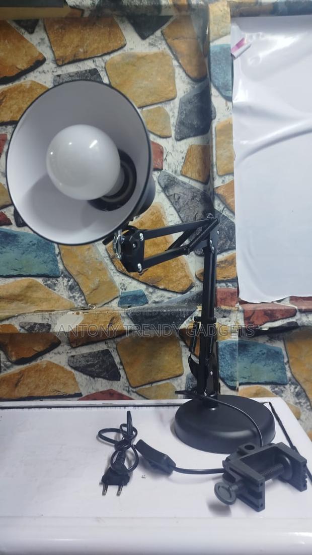 Classic Adjustable Desk Lamp For Study & Office Use