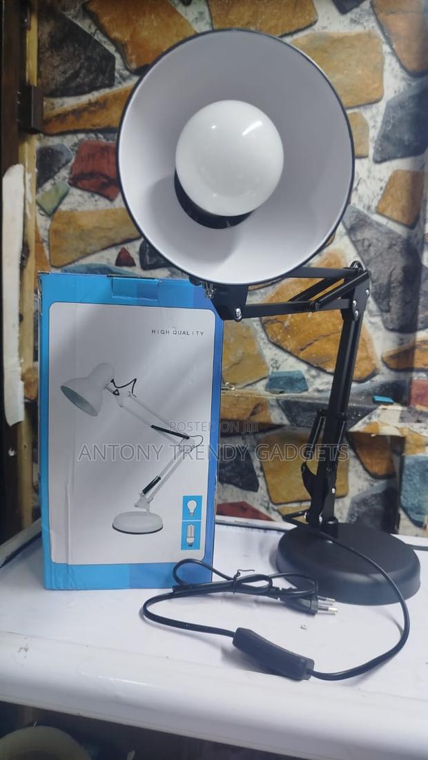 Flexible Swing Arm Desk Lamp 40w Metal Design