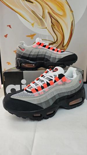 Nike Airmax 95 'Solar Red' - thumbnail 2