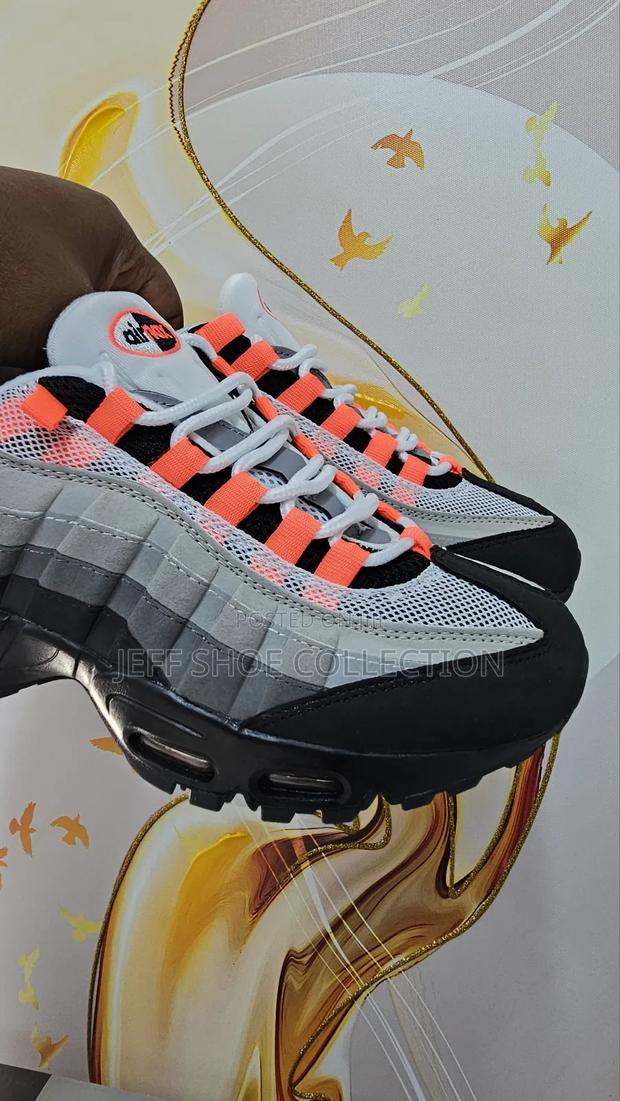 Nike Airmax 95 'Solar Red' - thumbnail 3