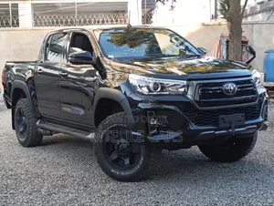 Toyota Hilux 2019 Black