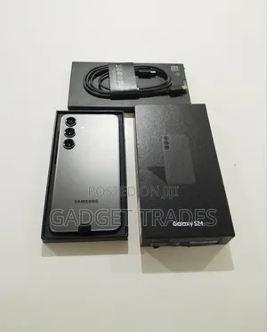 New Samsung Galaxy S24 128 GB Black