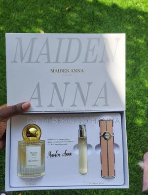 Beautiful Gift for Women Perfume - thumbnail 2