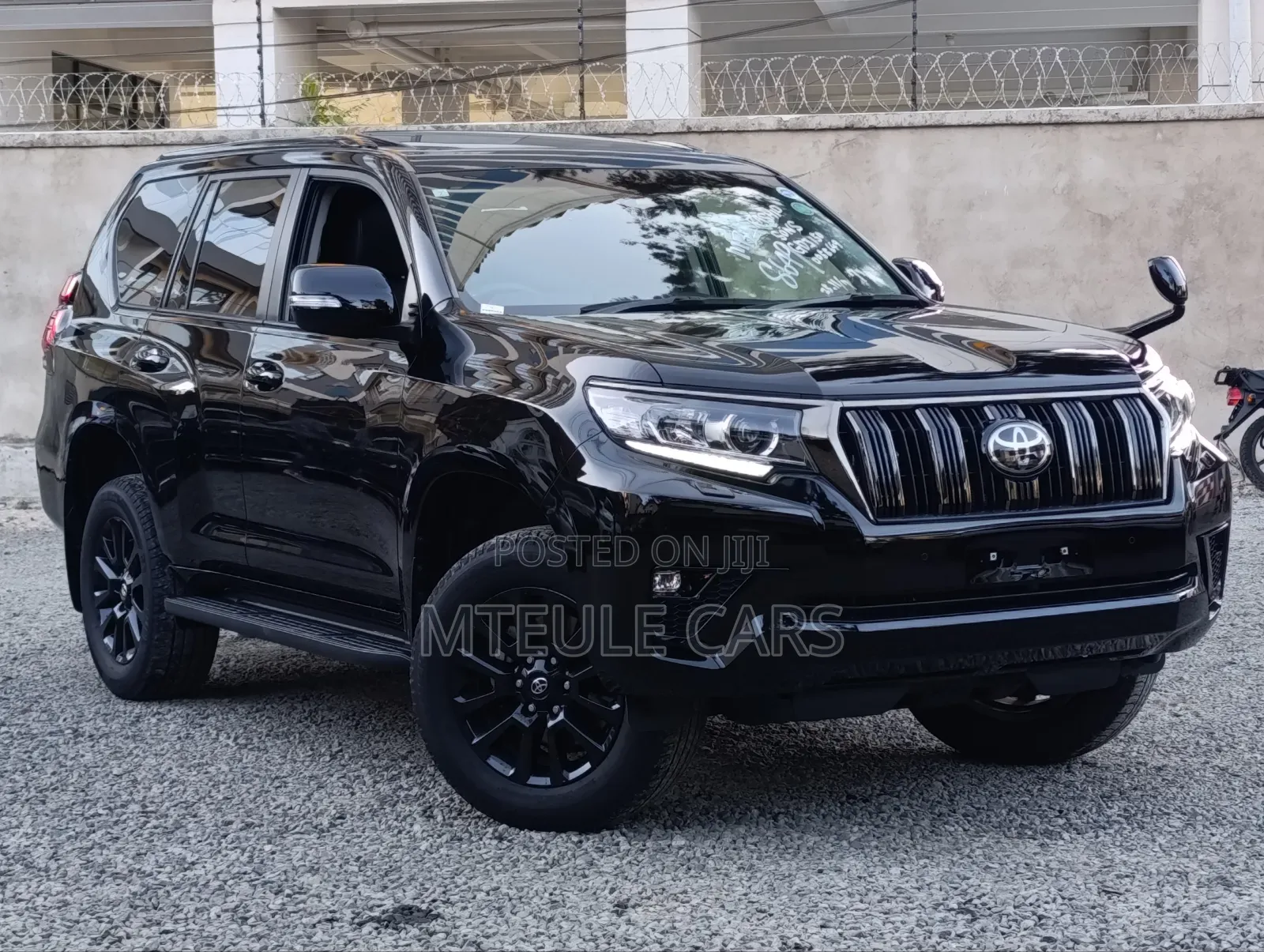Toyota Land Cruiser Prado 2021 Black