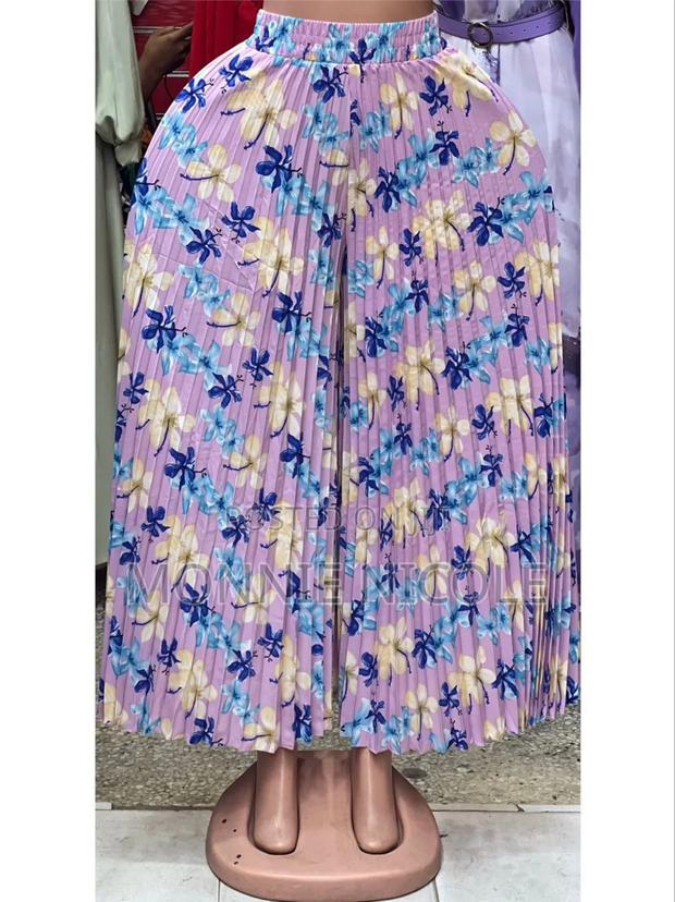 Trendy Wide Leg Pants - thumbnail 3