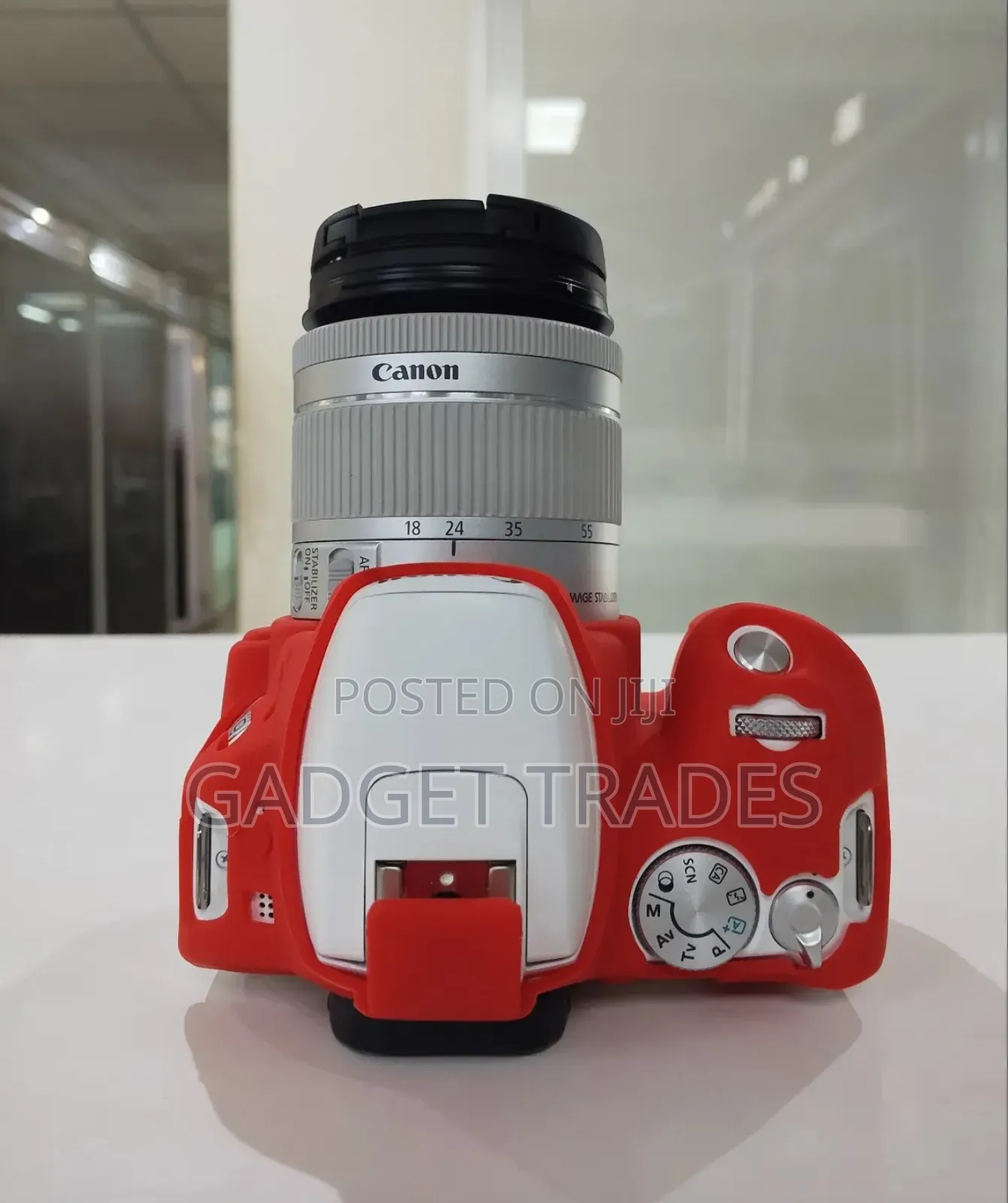 Canon Eos Sl2 Camera With 18-55mm Kit Lens(Free Camera Cover)