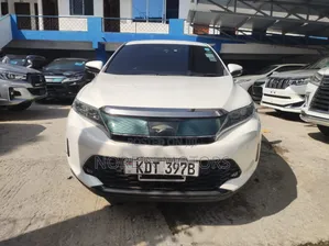 Toyota Harrier 2017 White