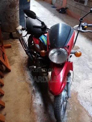 TVS HLX 125 2016 Red
