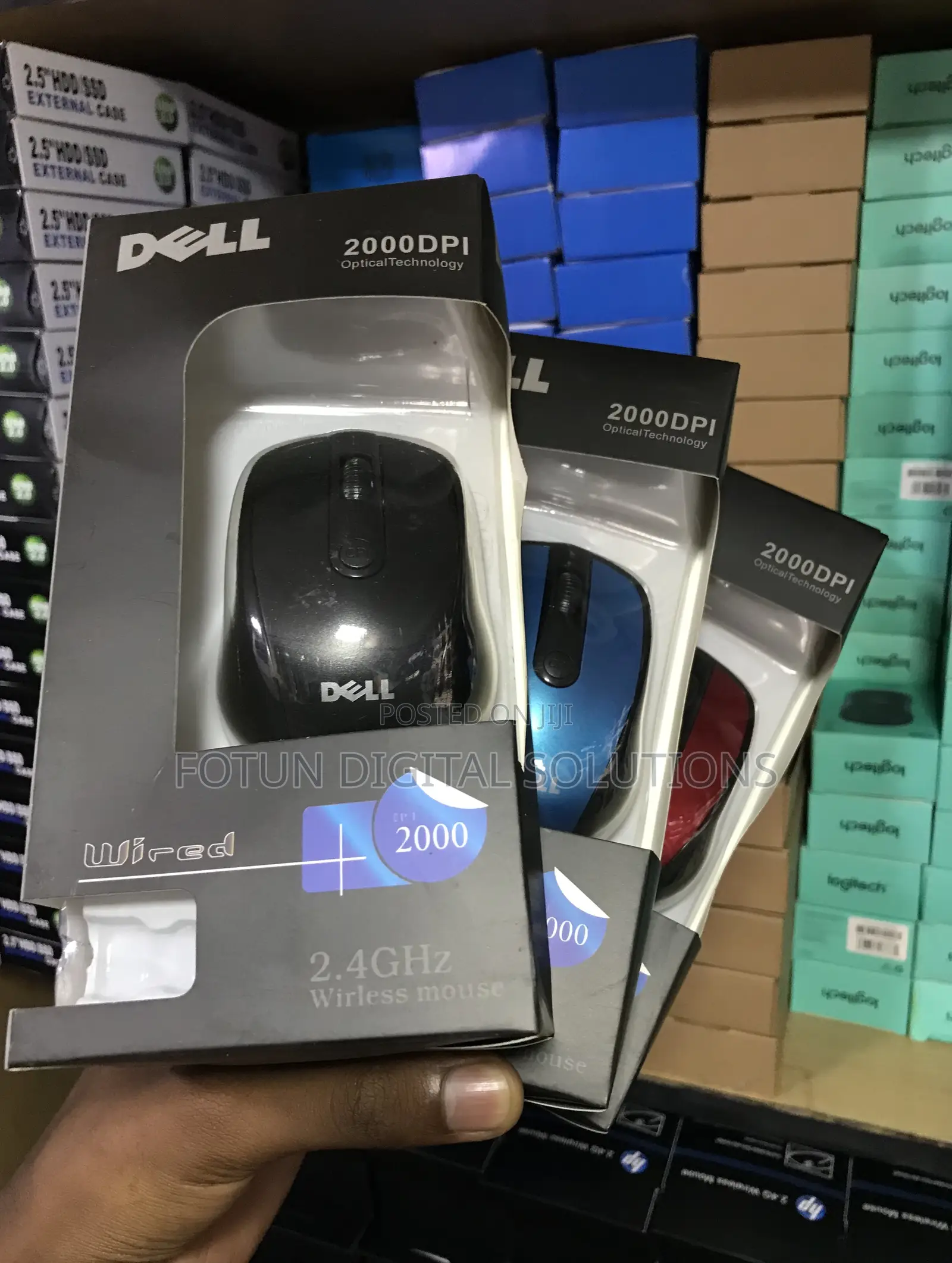 Dell Compact Wireless Mouse - Portable With Nano Receiver Storage