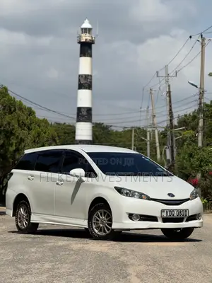 Toyota Wish 2017 White