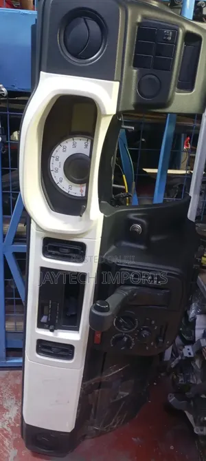 Suzuki Alto Dashboard