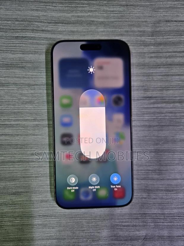 Apple iPhone 16 Pro Max 256 GB Gold - thumbnail 4