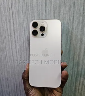 Apple iPhone 16 Pro Max 256 GB Gold