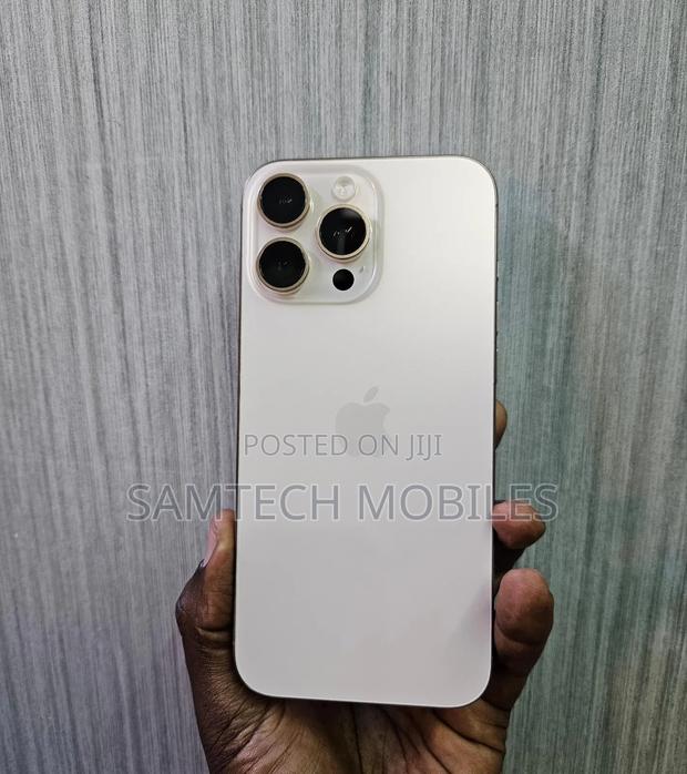 Apple iPhone 16 Pro Max 256 GB Gold - thumbnail 5