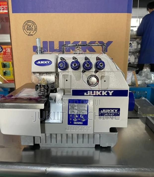 Overlock Sewing Machine - thumbnail 3