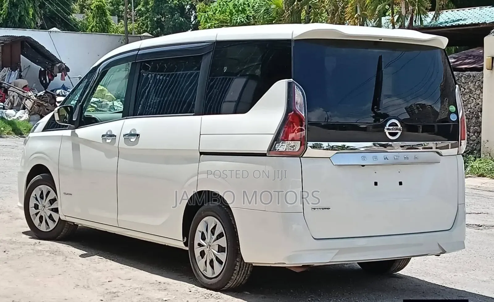 Nissan Serena 2019 White