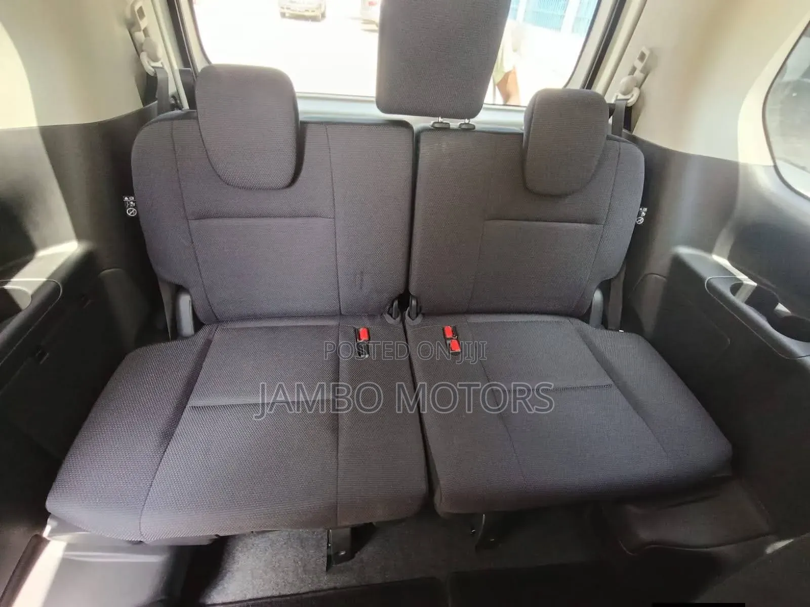 Nissan Serena 2019 White