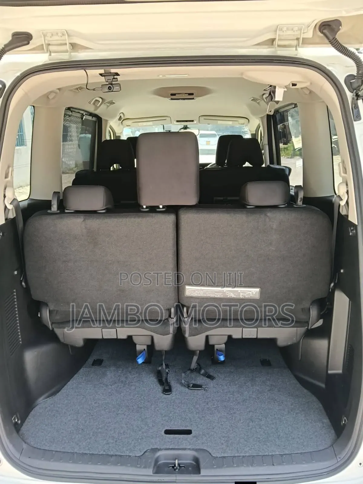 Nissan Serena 2019 White