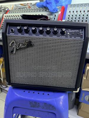 Fender Champion 25 Solo Guitar Combo - main view