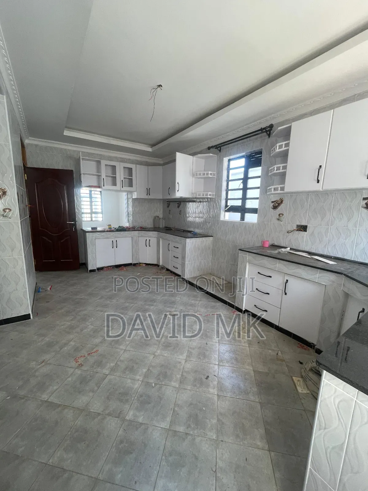4bdrm Maisonette in Membley for rent