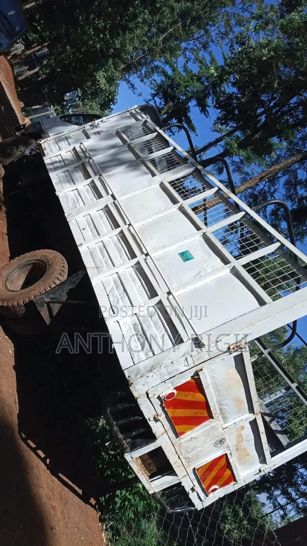 Mitsubishi Canter 4d32 Lorry - thumbnail 8