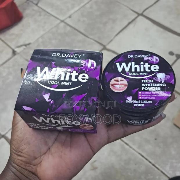 White Cool Mint Teeth Whitening Powder - thumbnail 4