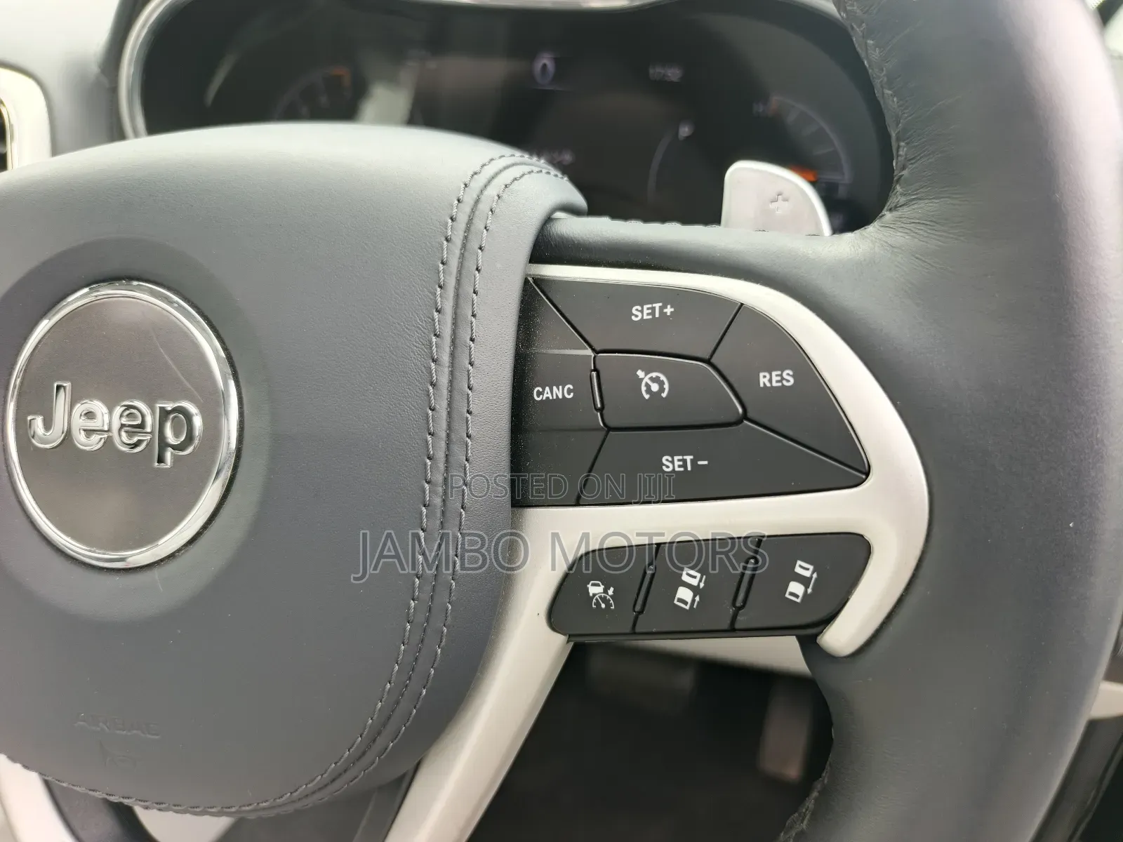 Jeep Grand Cherokee Summit 4dr 4x4 2019 Black
