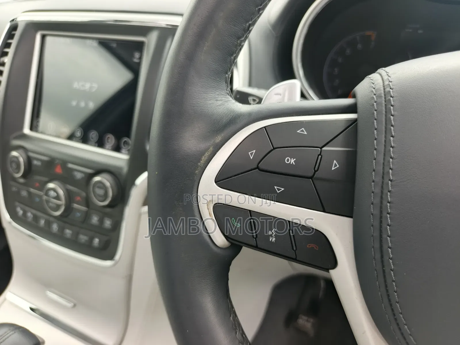 Jeep Grand Cherokee Summit 4dr 4x4 2019 Black