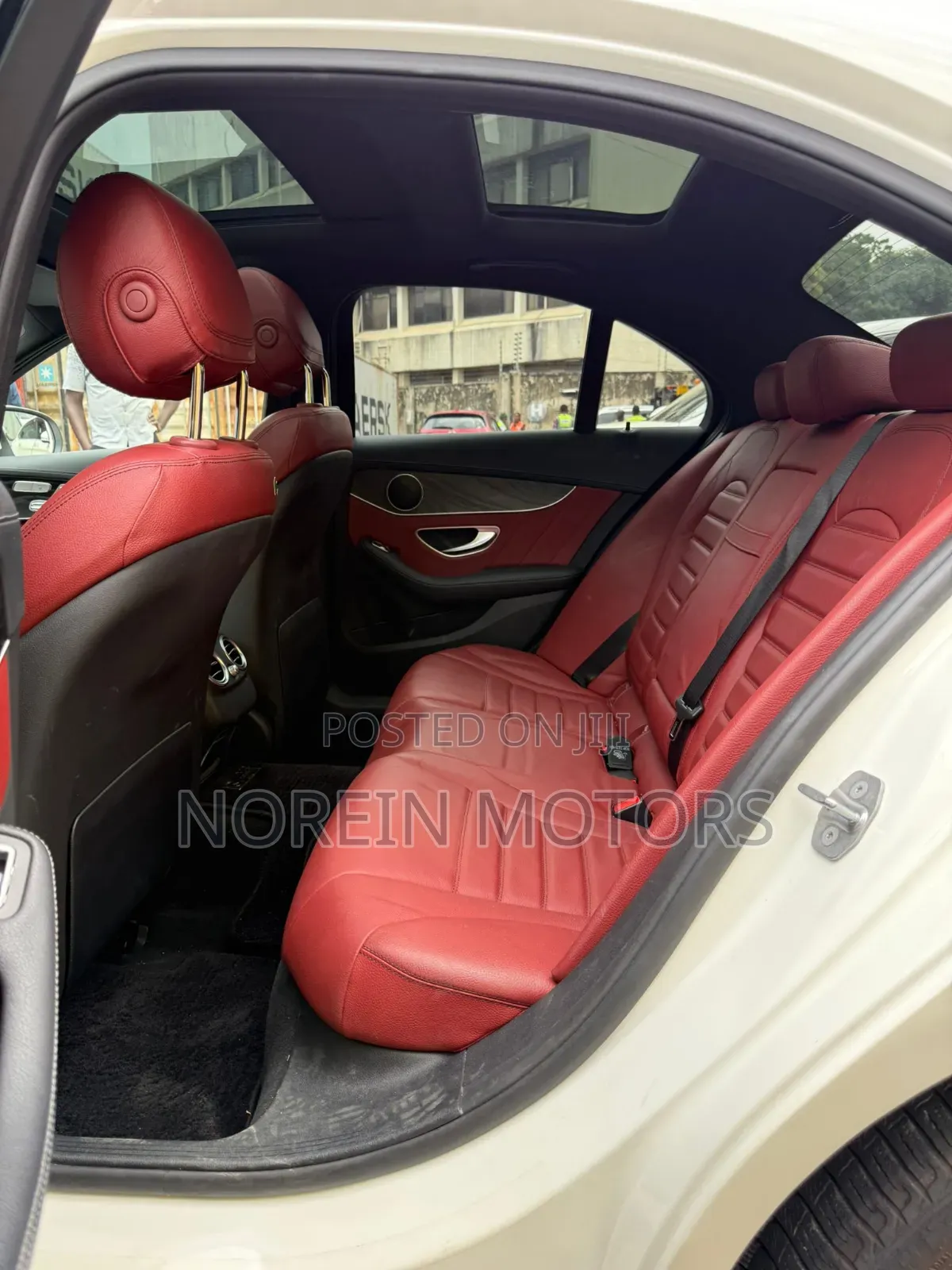 Mercedes-Benz C200 2019 White