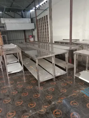 Stainless Working Tables 6*2ft Kitchen