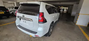 Toyota Land Cruiser Prado 2020 Pearl