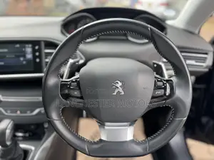 Peugeot 308 2016 Blue