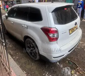 Subaru Forester 2015 Pearl